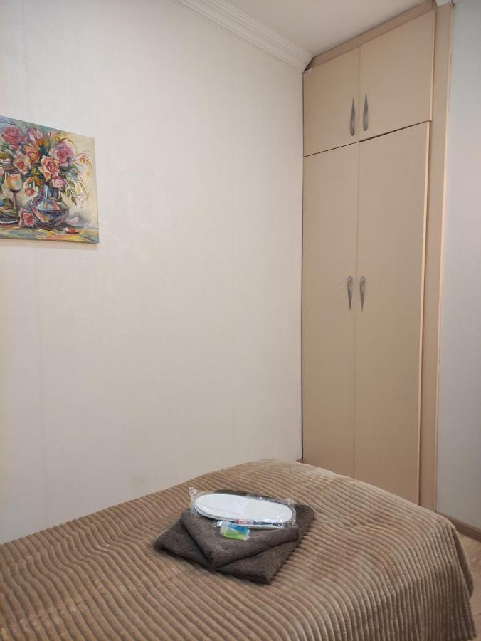 Hello 2 Apartamento Tbilisi Exterior foto